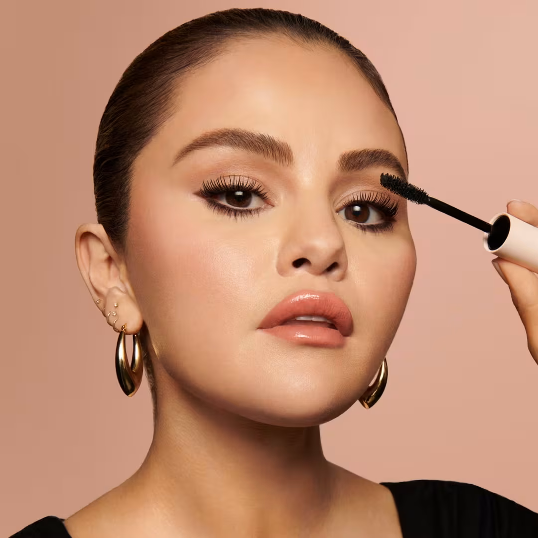 Perfect Strokes Universal Volumizing Mascara
