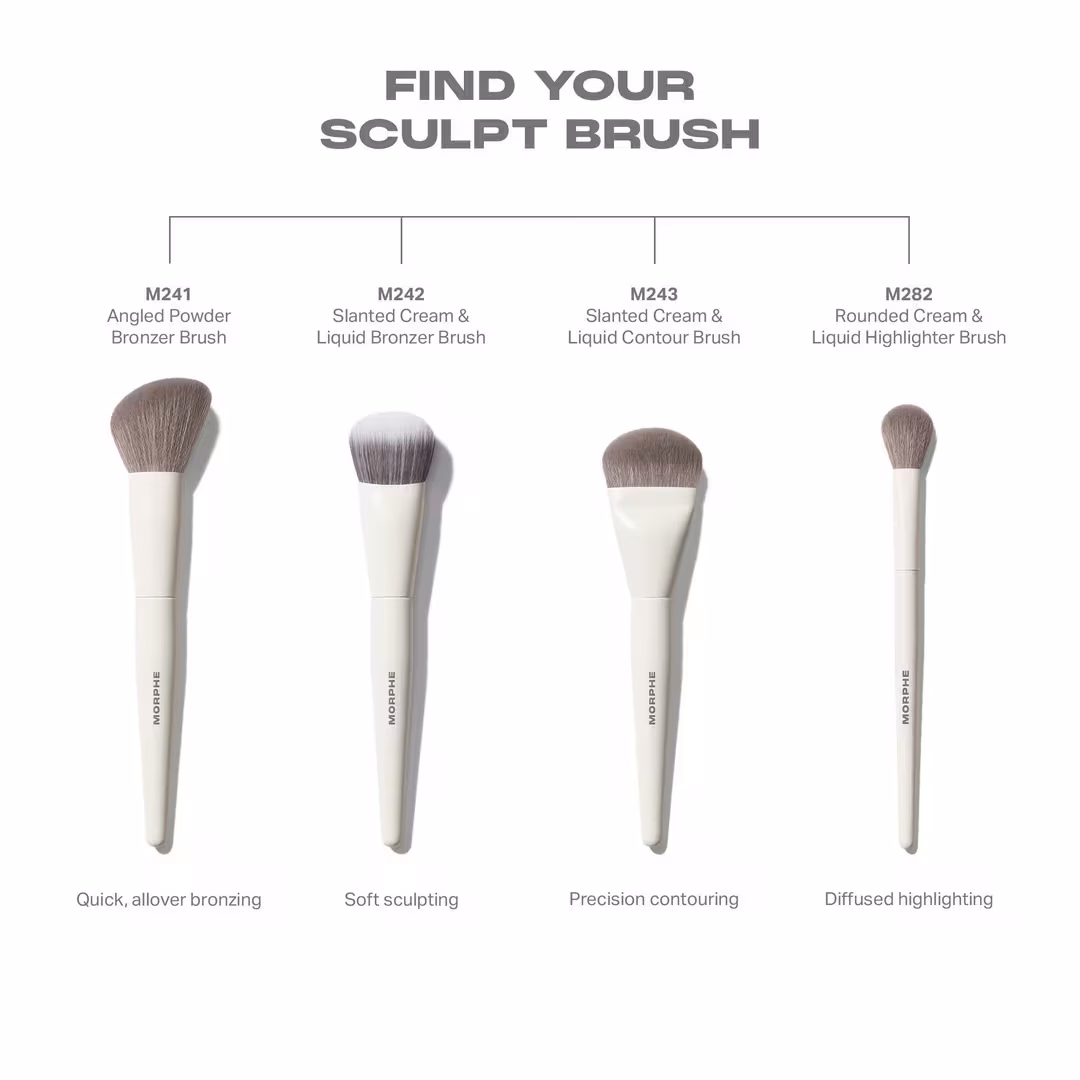 M241 Angled Powder Bronzer Brush