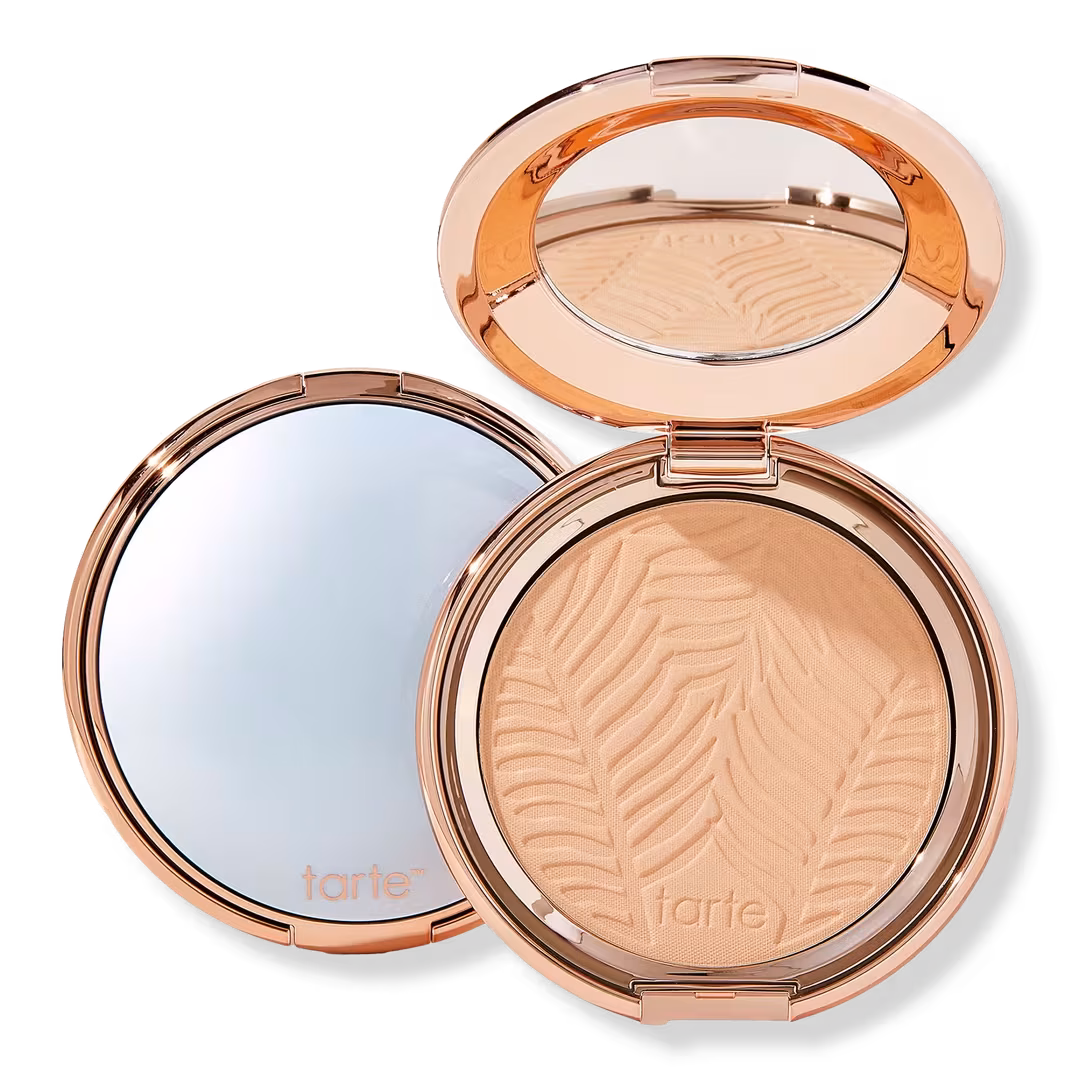 Amazonian Clay Blurring Powder Foundation
